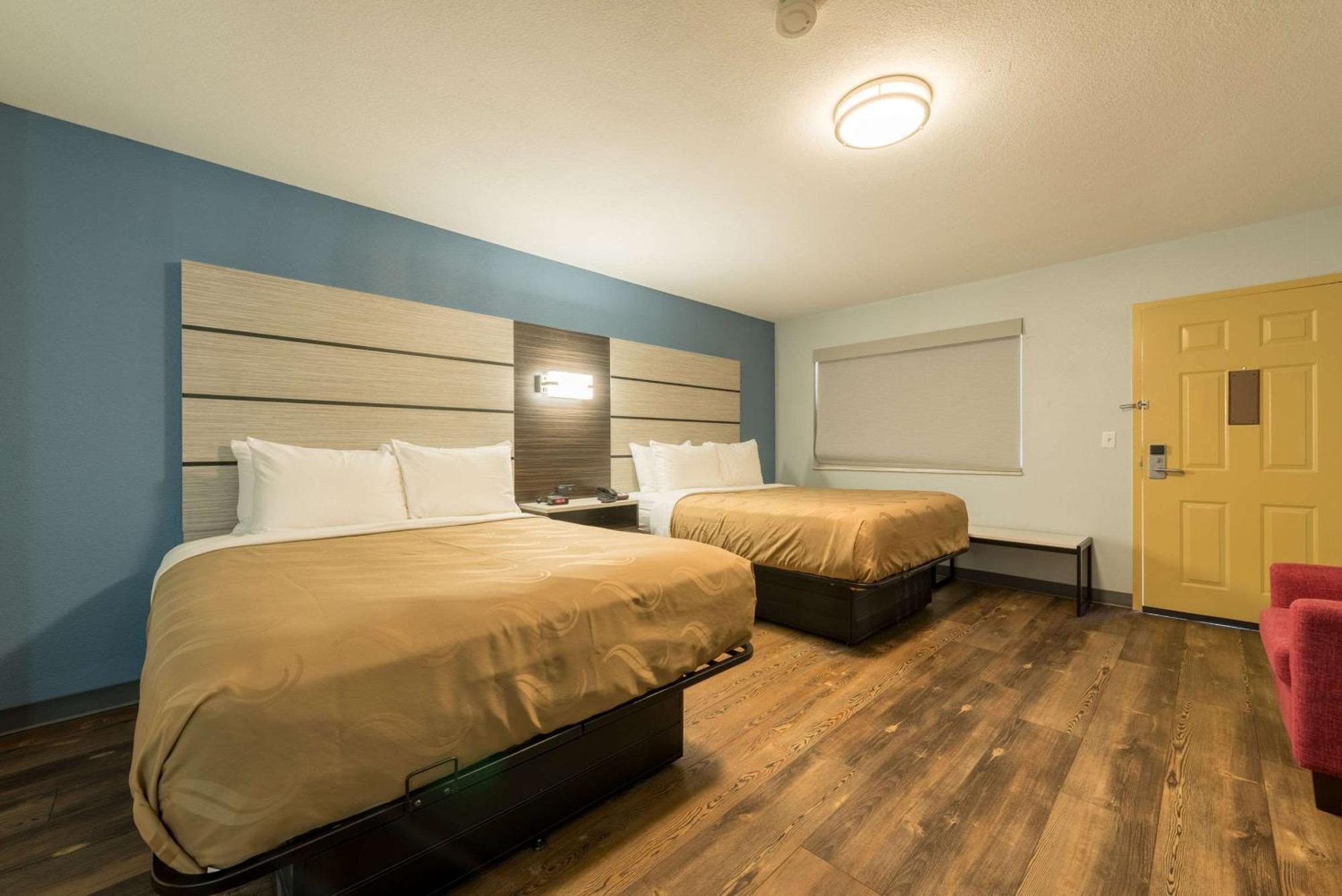 Quality Inn & Suites Manitou Springs At Pikes Peak Ngoại thất bức ảnh