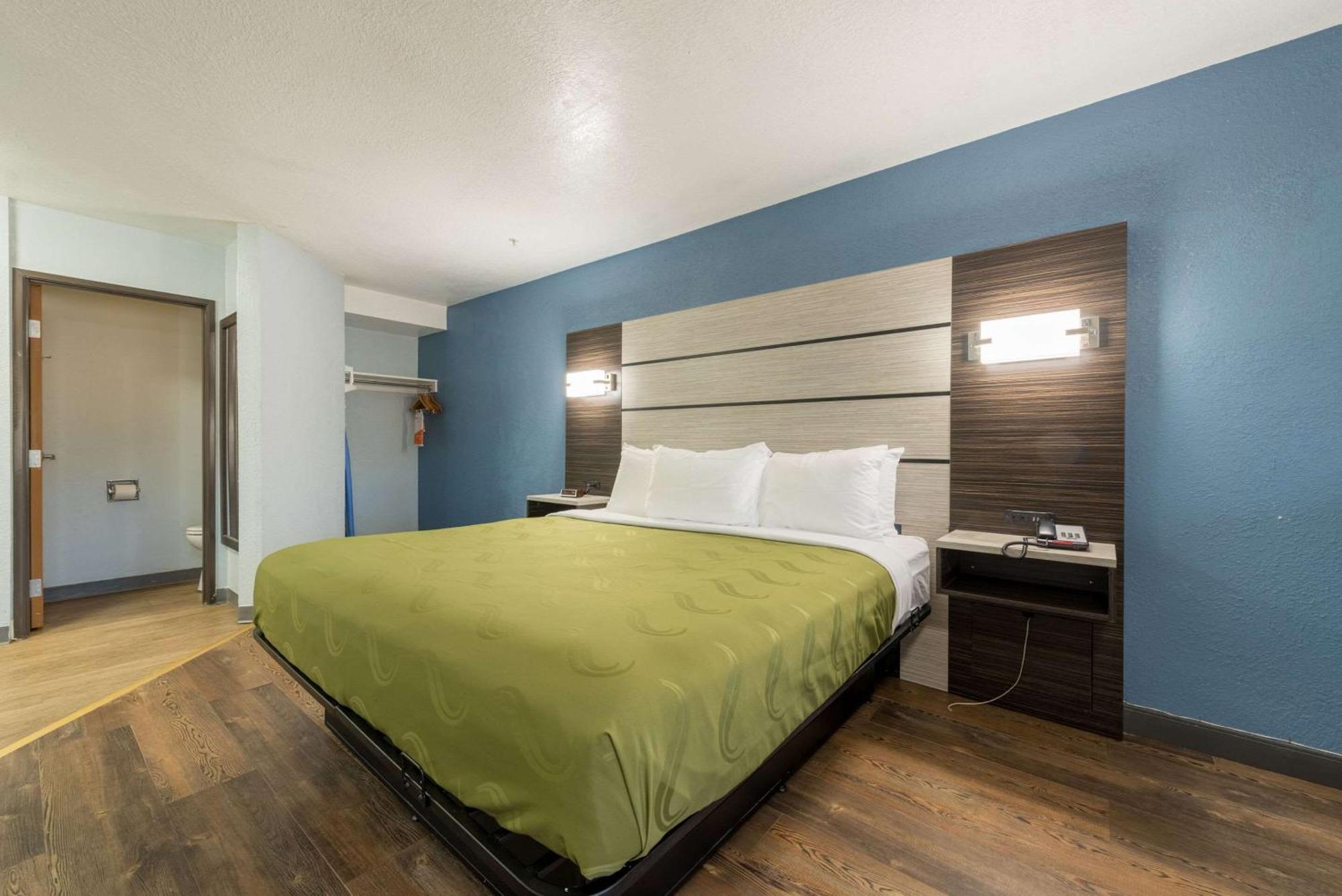 Quality Inn & Suites Manitou Springs At Pikes Peak Ngoại thất bức ảnh