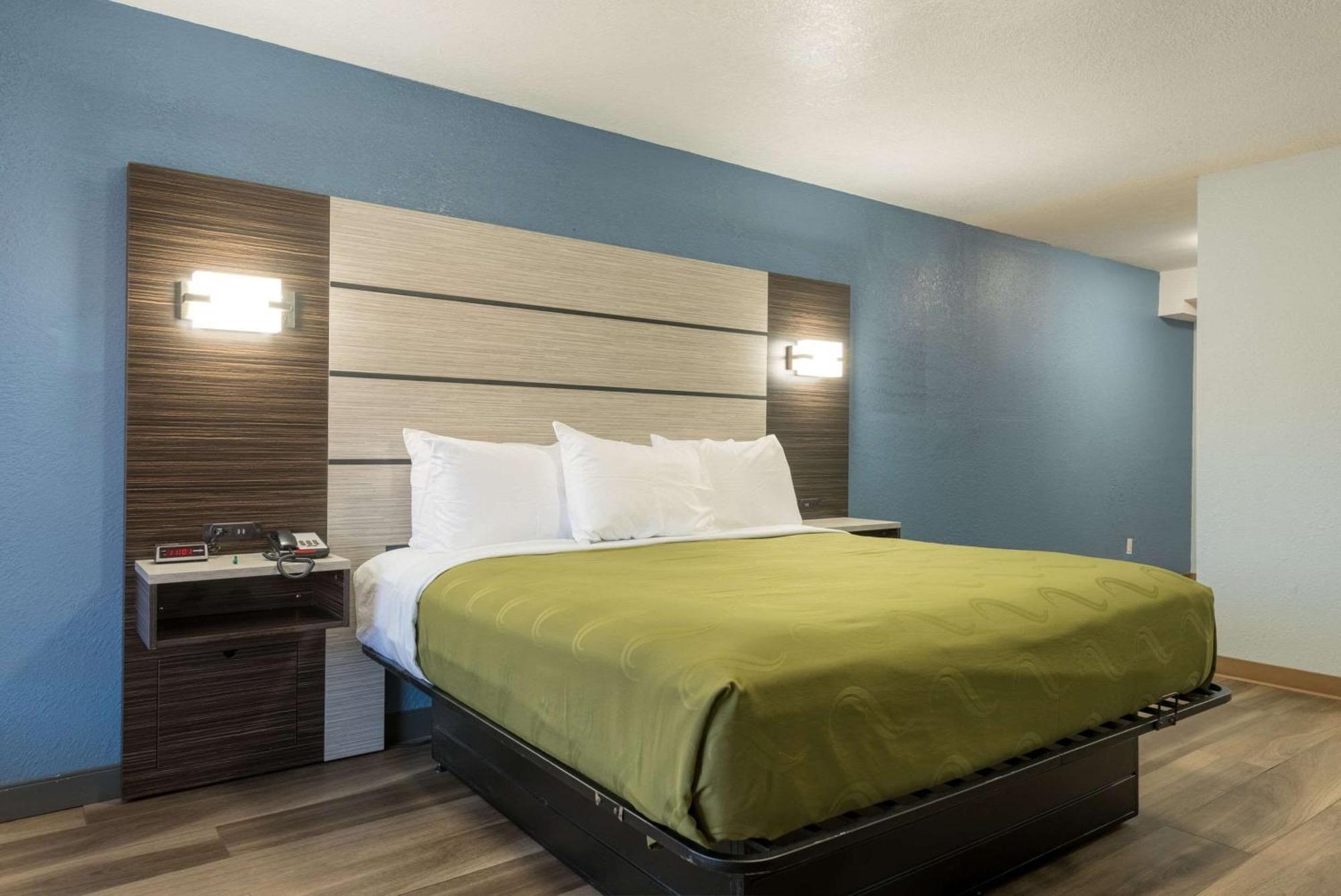 Quality Inn & Suites Manitou Springs At Pikes Peak Ngoại thất bức ảnh