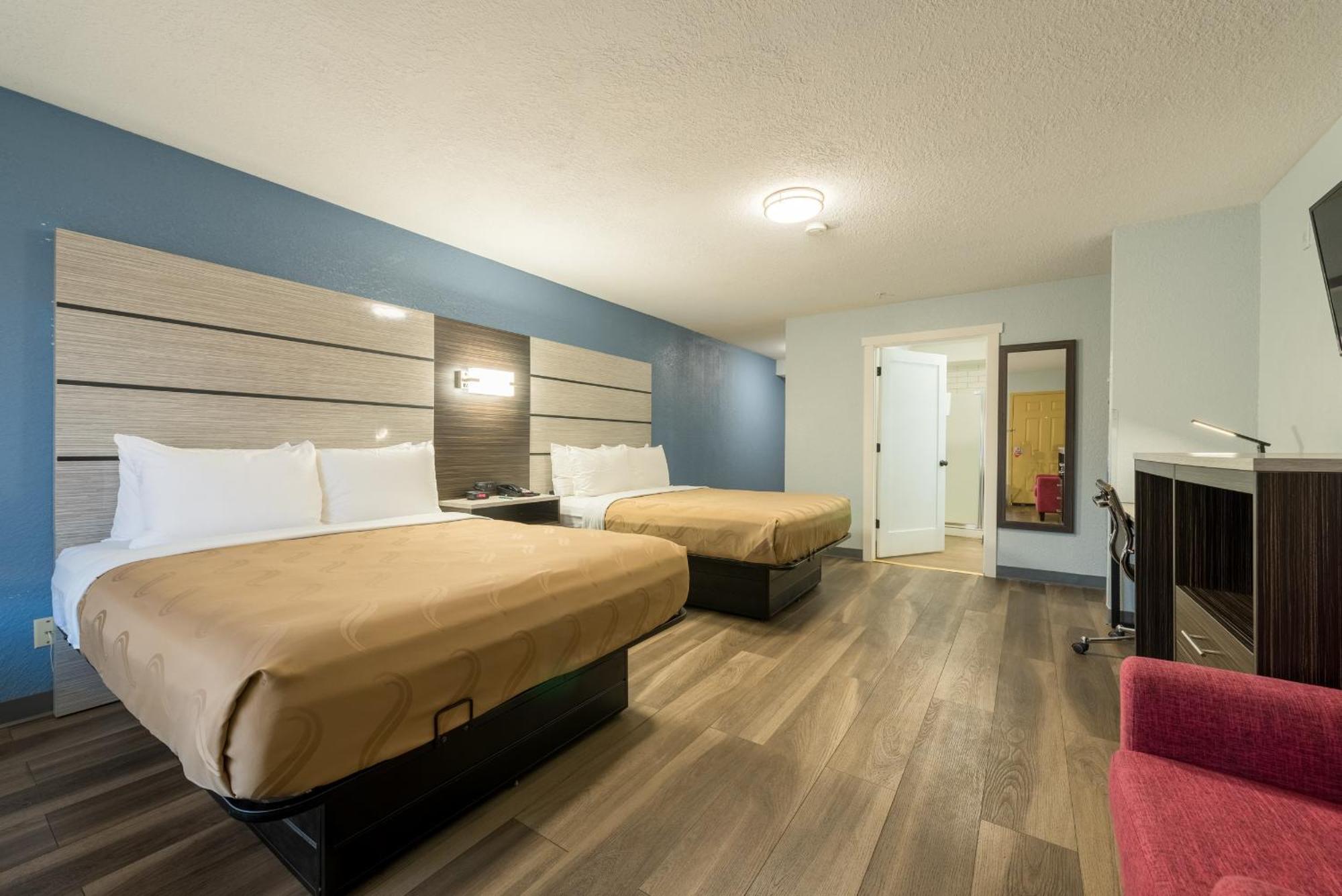 Quality Inn & Suites Manitou Springs At Pikes Peak Ngoại thất bức ảnh